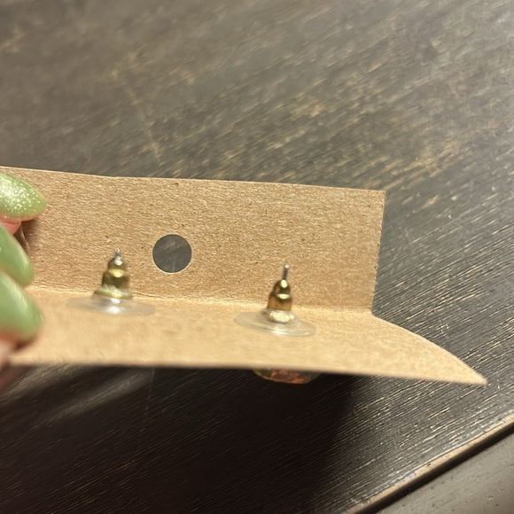 Green Lapis / Peridot Cushion Cut studs - Picture 2 of 3